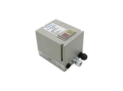 Блок контроля герметичности Dungs VDK 200 A S02 Напряжение 120 В. Частота 60 Гц