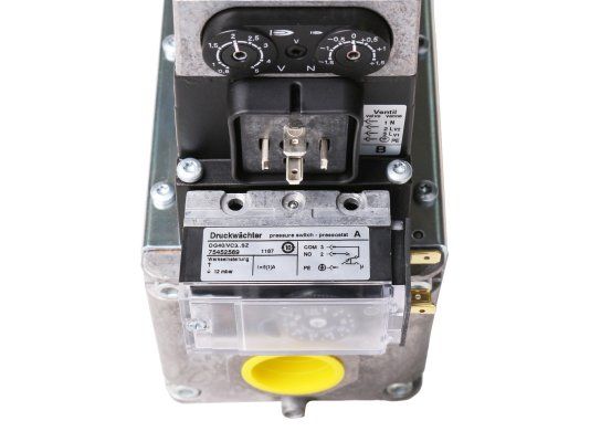 газовый клапан kromschroder cg25r03-vw5cwzz, в сборе